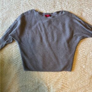 Jennifer Lopez Gray Ribbed Knit Top